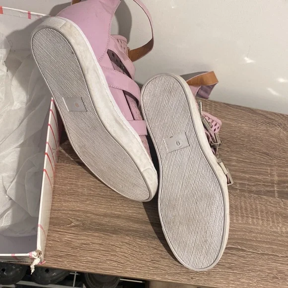 Jeffrey Campbell patent leather sneakers - Picture 5 of 5